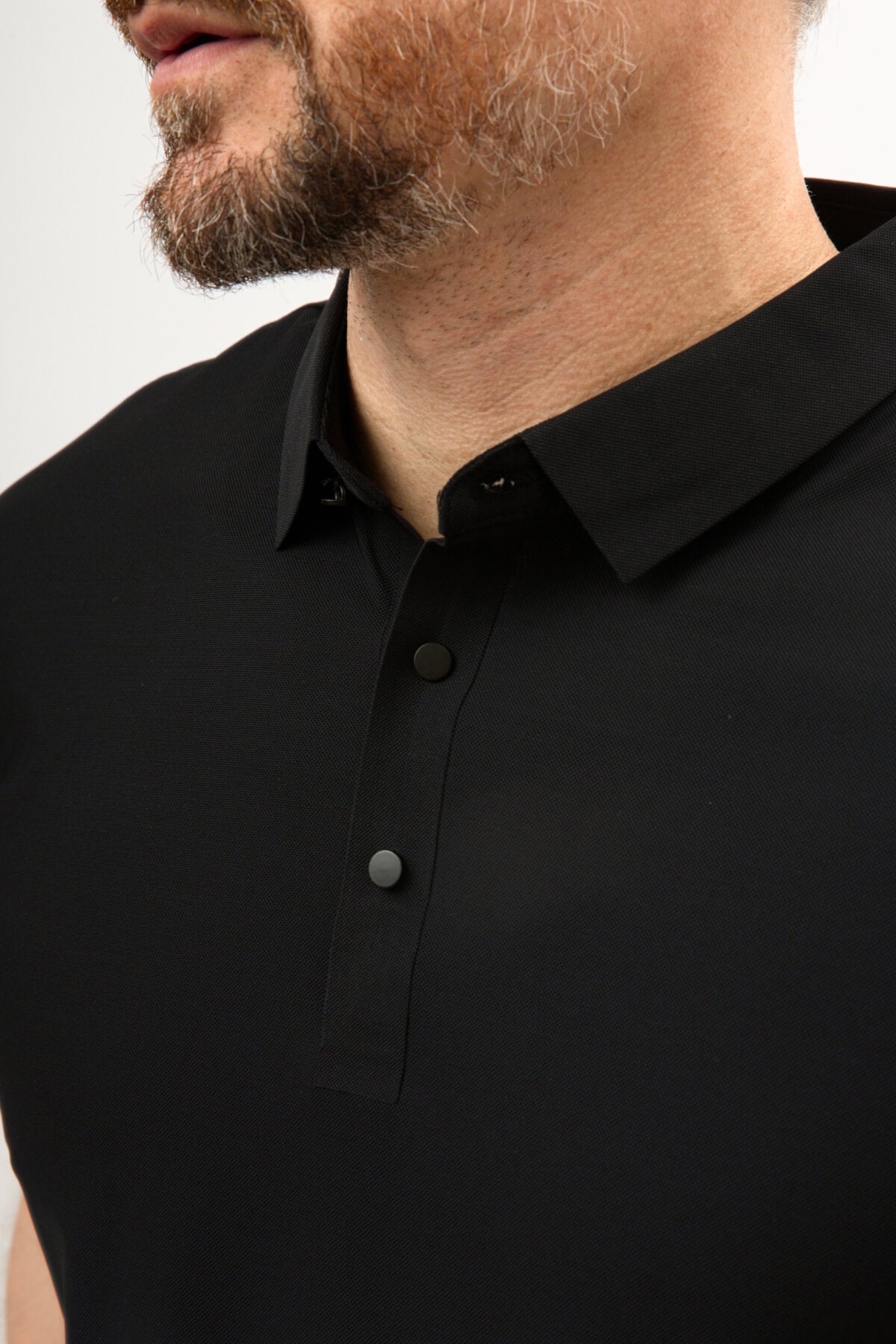 Thuvor Men’s Ultra Polo Shirt – Modern Design & Premium Comfort